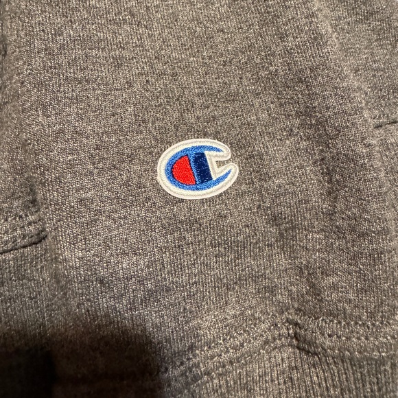 (M) CHAMPION DARK GRAY LONG SLEEVED SWEATSHIRT - Picture 4 of 9